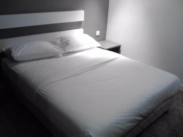Jj Boutique Hotel Петалинг Джая Екстериор снимка