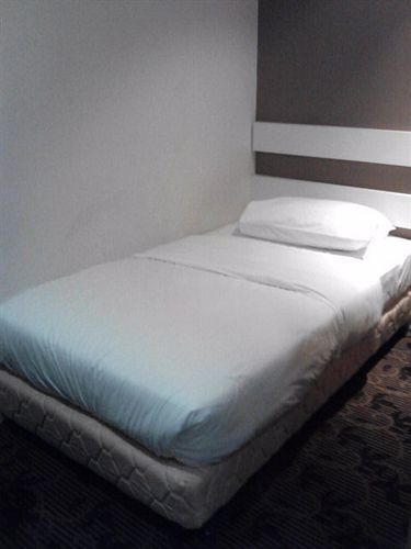 Jj Boutique Hotel Петалинг Джая Екстериор снимка